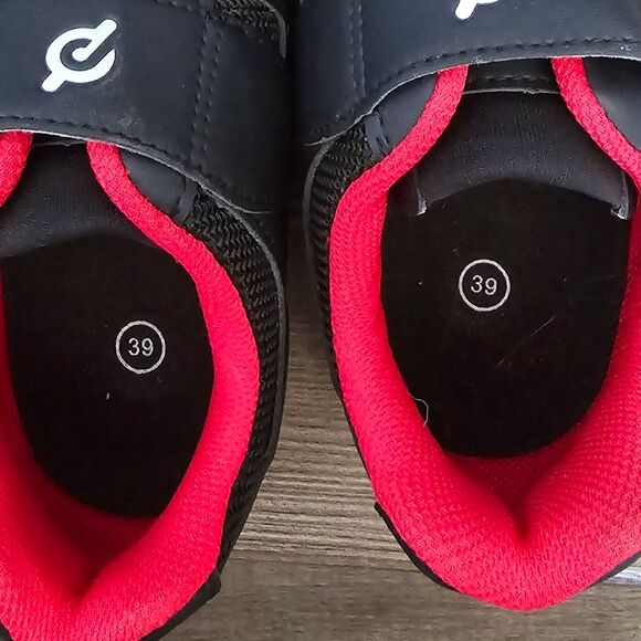 Peloton cycling shoes size 39 or US womens 8 in excellent like new condition - Picture 10 of 10